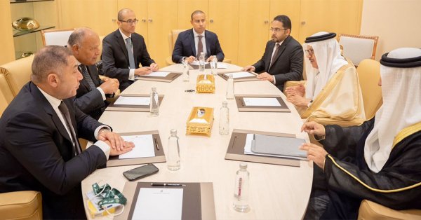 جريدة البلاد | وزير الخارجية يجتمع مع وزير الخارجية في جمهورية مصر العربية